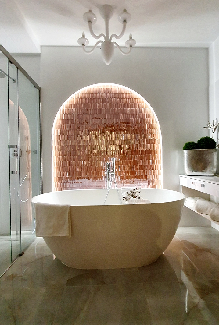 Łazienka ze szklaną kurtyną